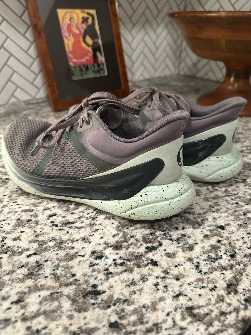 Lululemon Blissfeel Run Winter Sneakers Women’s 6.5 Gray Black Running Shoes